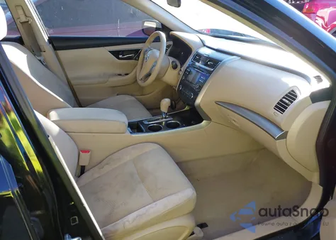 2014 Nissan Altima 2.5 S z USA, uszkodzony, nr VIN 1N4AL3AP0EC164238